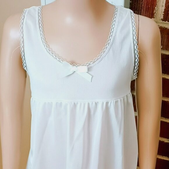 Vintage Girl's White Full Slip 6 Allison Ann Lace Trim - Picture 2 of 6